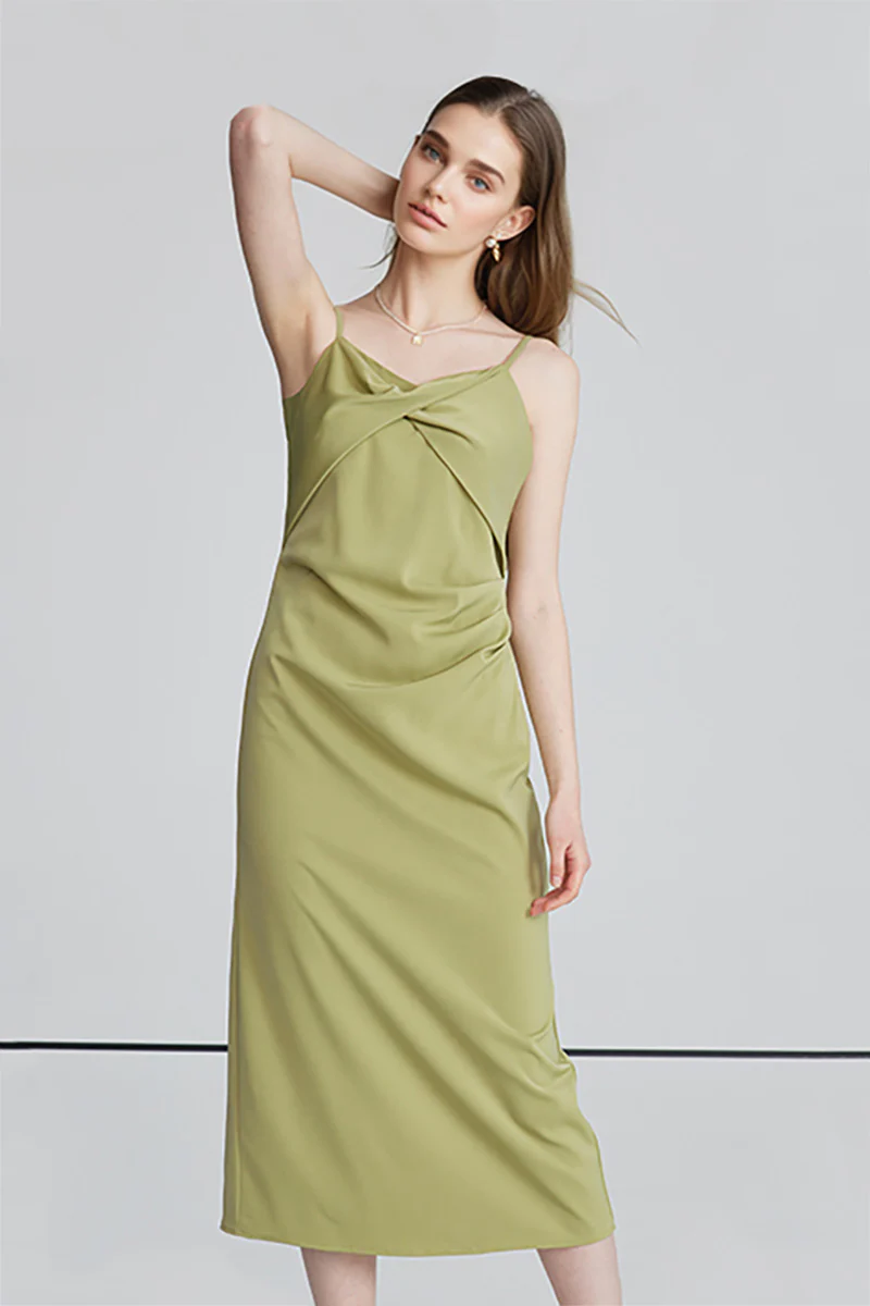 Green Spaghetti-Strap Twist-Front Midi Dress - HBQMJX