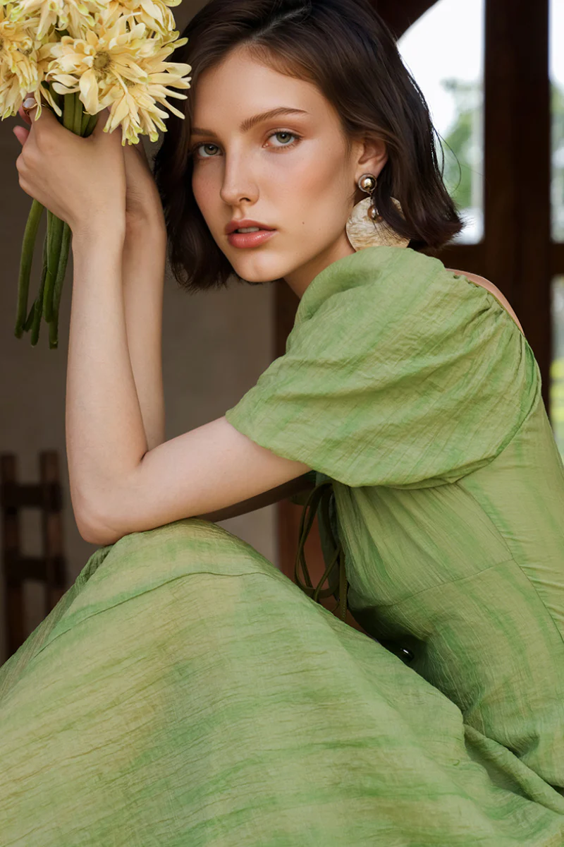 Olive Green Lyocell V-Neck Puff-Sleeve Midi Dress - HBQMJX