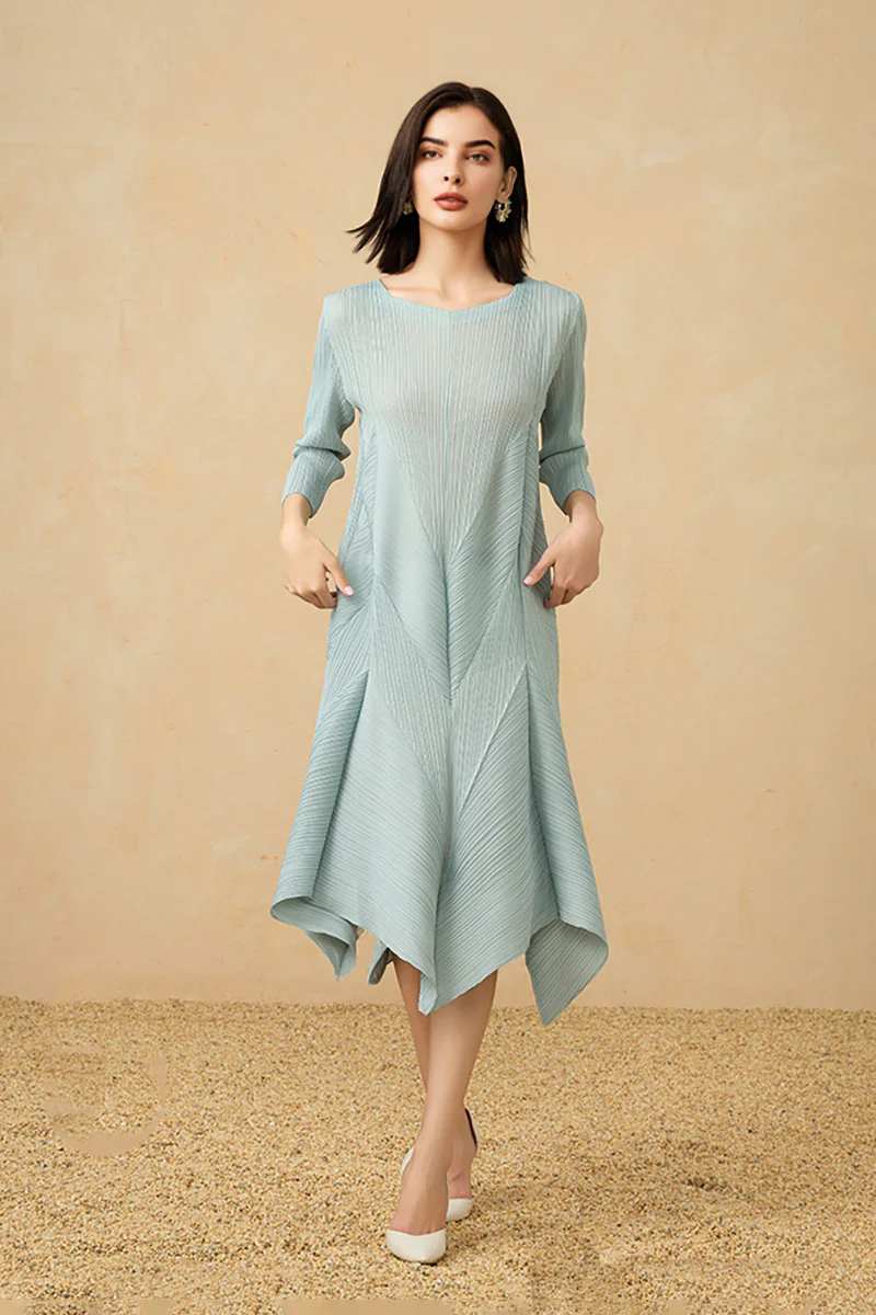 Pleated Long-Sleeve Midi Dress with Tulip Hem - HBQMJX
