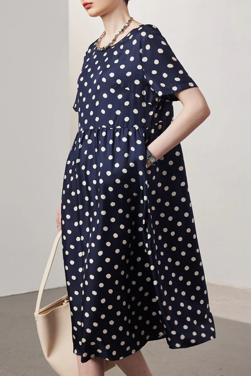 100 Mulberry Silk Polka-Dot Short-Sleeve Midi Dress in Navy - HBQMJX