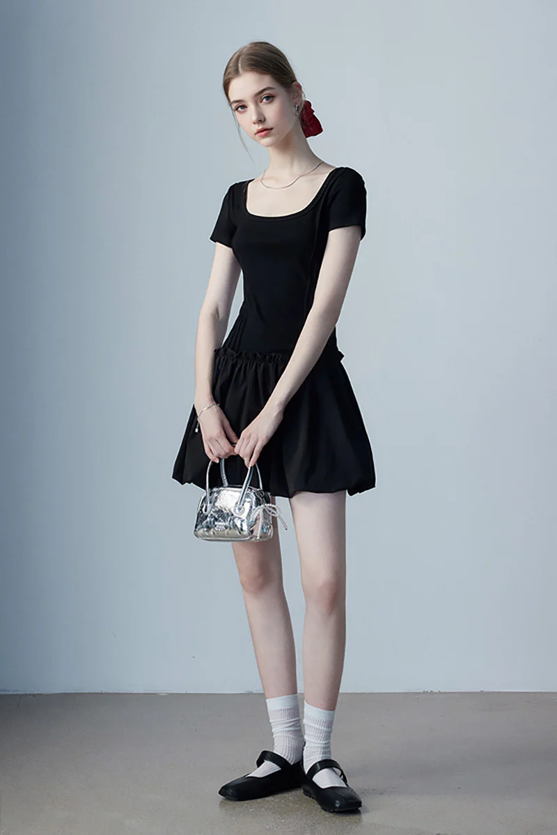 Black Squre-Neck Bubble Mini Dress - HBQMJX