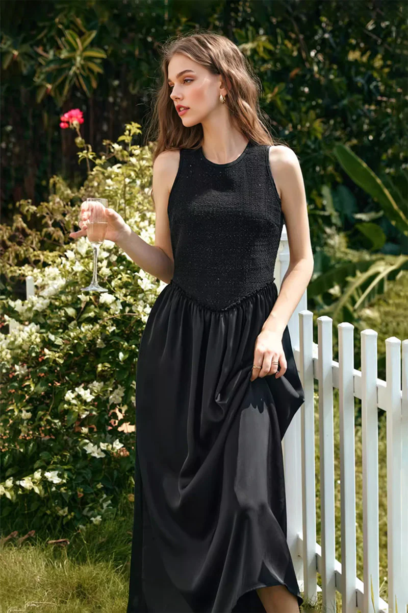 Black Sleeveless Fit & Flare Maxi Dress - HBQMJX