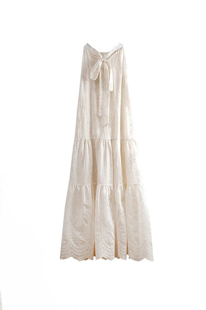 Ivory Embroidered Halter-Neck Tiered Midi Dress with Lace Hem - HBQMJX