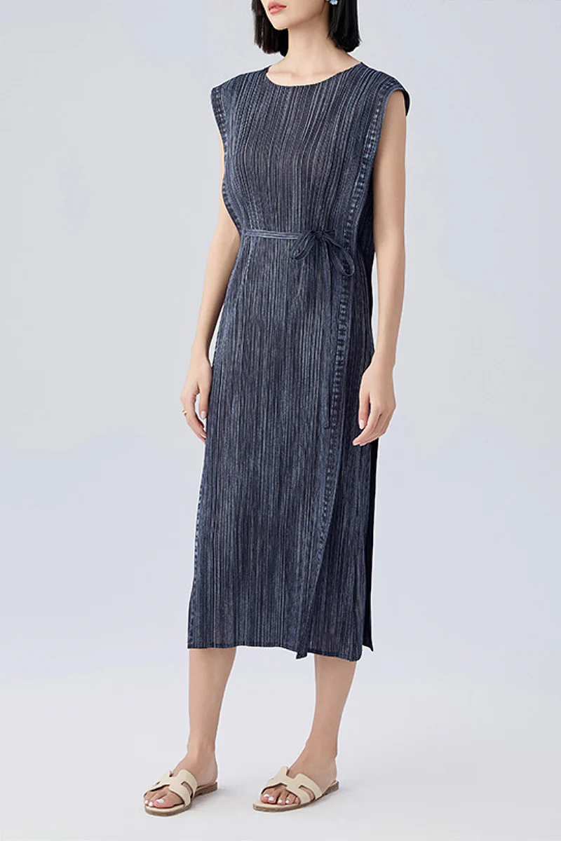 Designer Inspired Pleated Sleeveless Midi Dress - HBQMJX