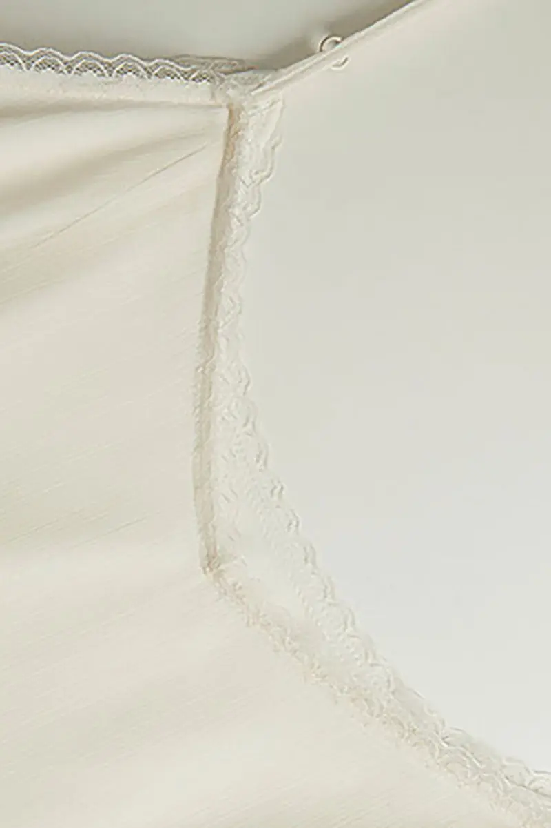 White Chiffon Spaghetti-Strap Ruffled Midi Dress with Lace Trim - HBQMJX