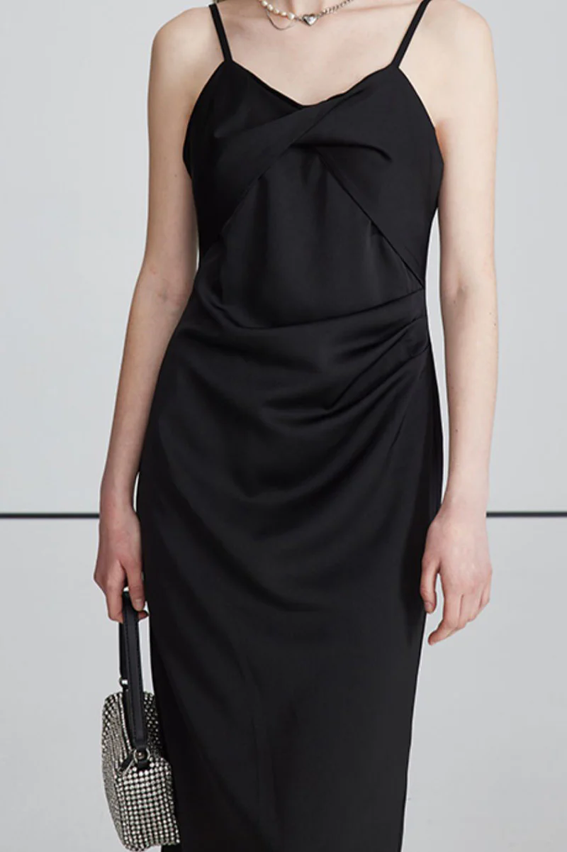 Black Spaghetti-Strap Twist-Front Midi Dress - HBQMJX