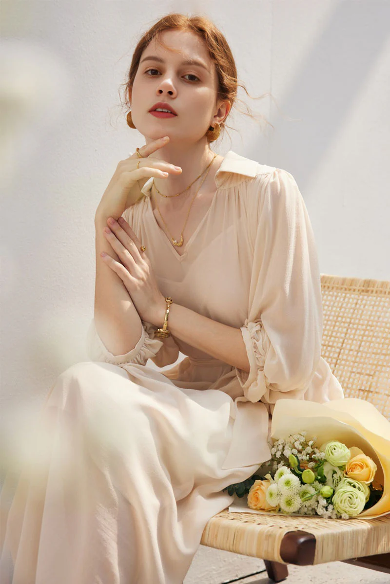 100 Mulberry Silk Flowy Sheer Balloon-Sleeve V-Neck Collared Midi Dress with Belt - HBQMJX