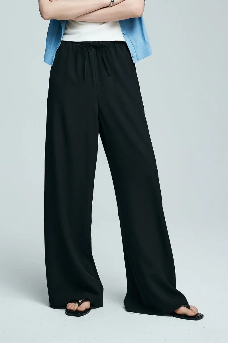 White Pull-On Wrinkle-Free Cooling Puddle Pants - HBQMJX
