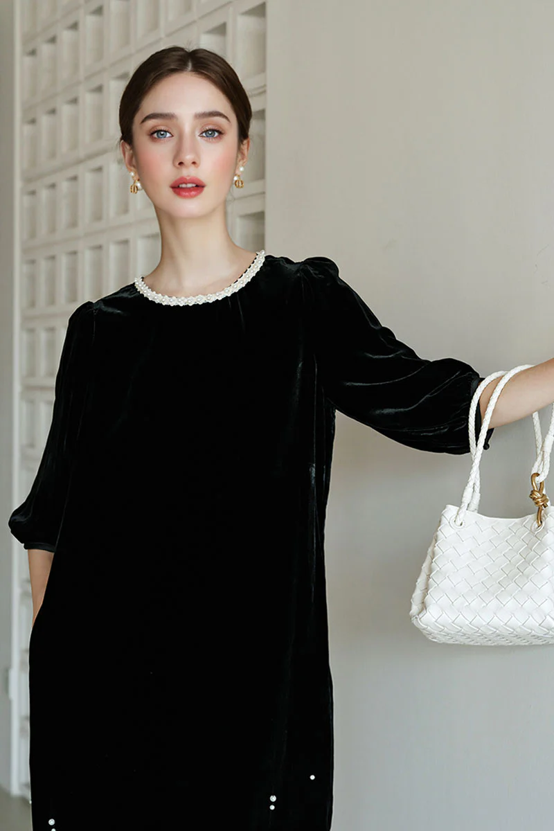 Ostrich-Feather Velvet Elbow-Sleeve Midi Dress with Pearl Trim - HBQMJX