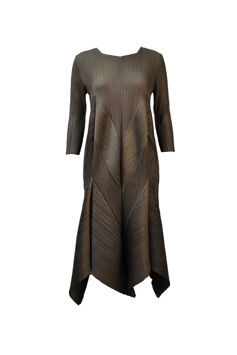 Pleated Long-Sleeve Midi Dress with Tulip Hem - HBQMJX