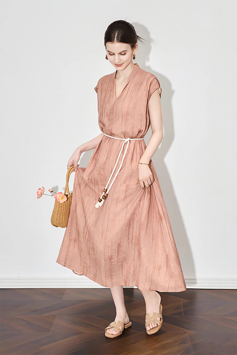 Tie-Dye Textured Cap-Sleeve Midi Dress in Terracotta - HBQMJX