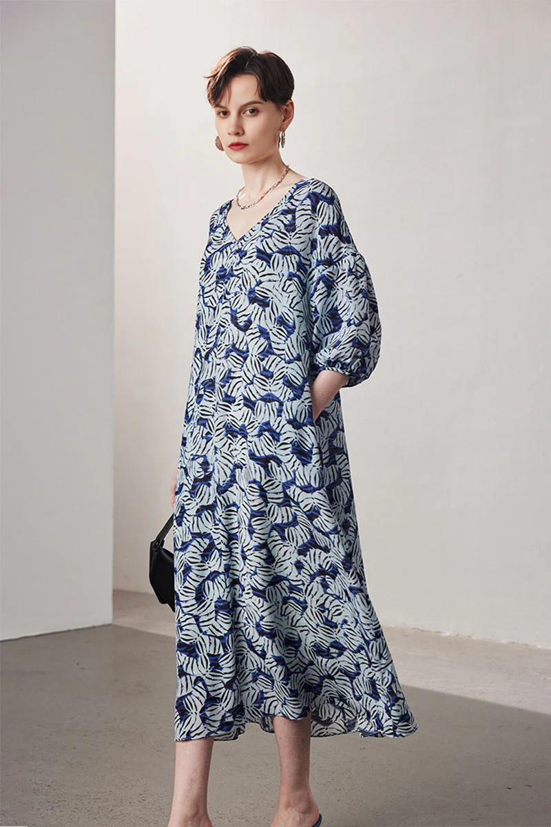 100 Mulberry Silk Leaf Print Balloon-Sleeve V-Neck Midi Dress with Tie Waist - HBQMJX