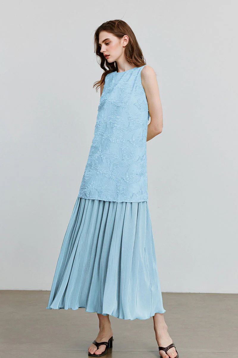 Blue Frayed Jacquard Pleated Mixed-Media Midi Dress - HBQMJX