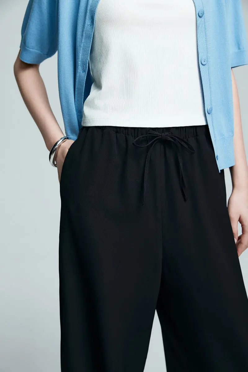 White Pull-On Wrinkle-Free Cooling Puddle Pants - HBQMJX