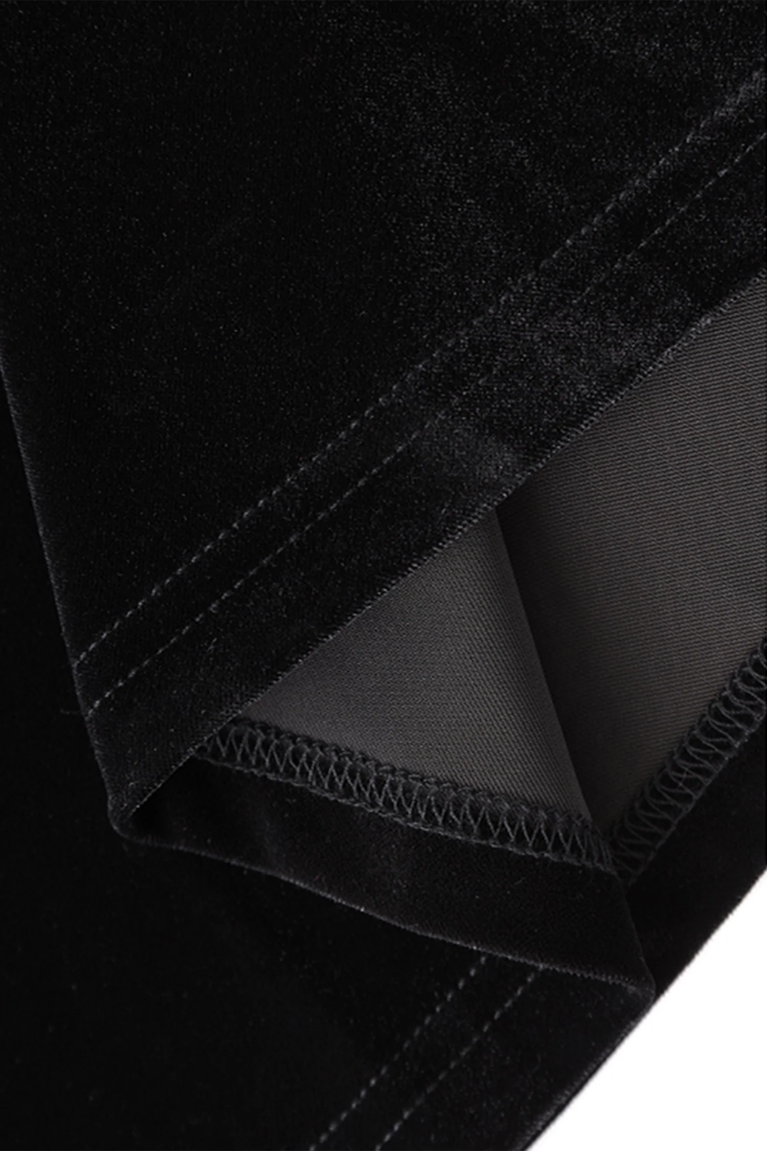 Black Velvet Long Sleeve Crewneck Maxi Dress - HBQMJX