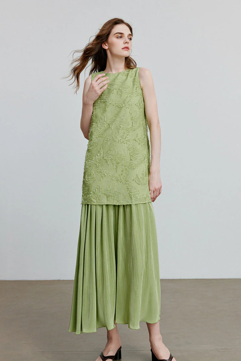 Green Frayed Jacquard Pleated Mixed-Media Midi Dress - HBQMJX