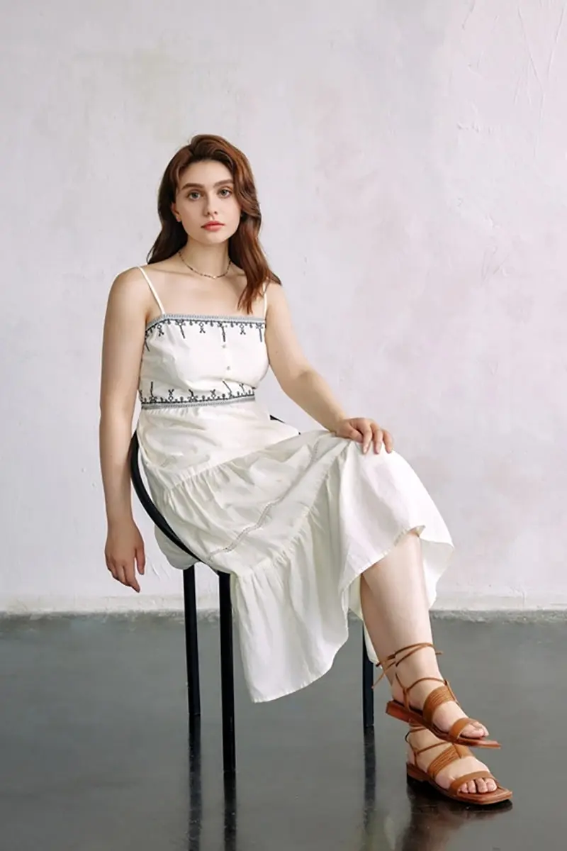 White Tiered Embroidered Spaghetti-Strap Midi Dress - HBQMJX