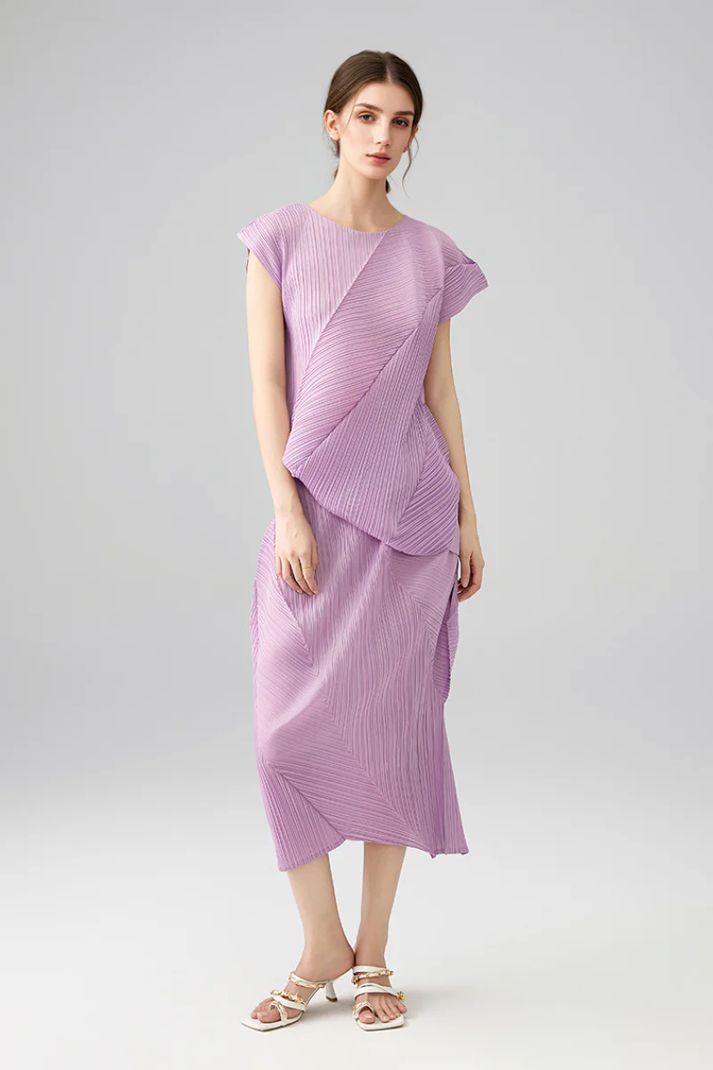 Designer Inspired Pleated Cap-Sleeve Top - HBQMJX