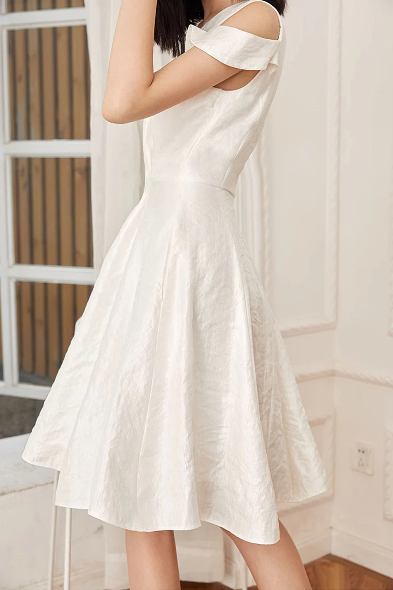 White Asymmetrical Sleeve Midi Graduation Dress - HBQMJX