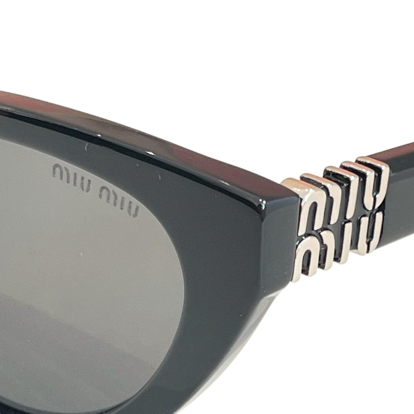 Miu Miu Cat Eye glasses black/ivory/pink/green/leopard color Size 54口20-140