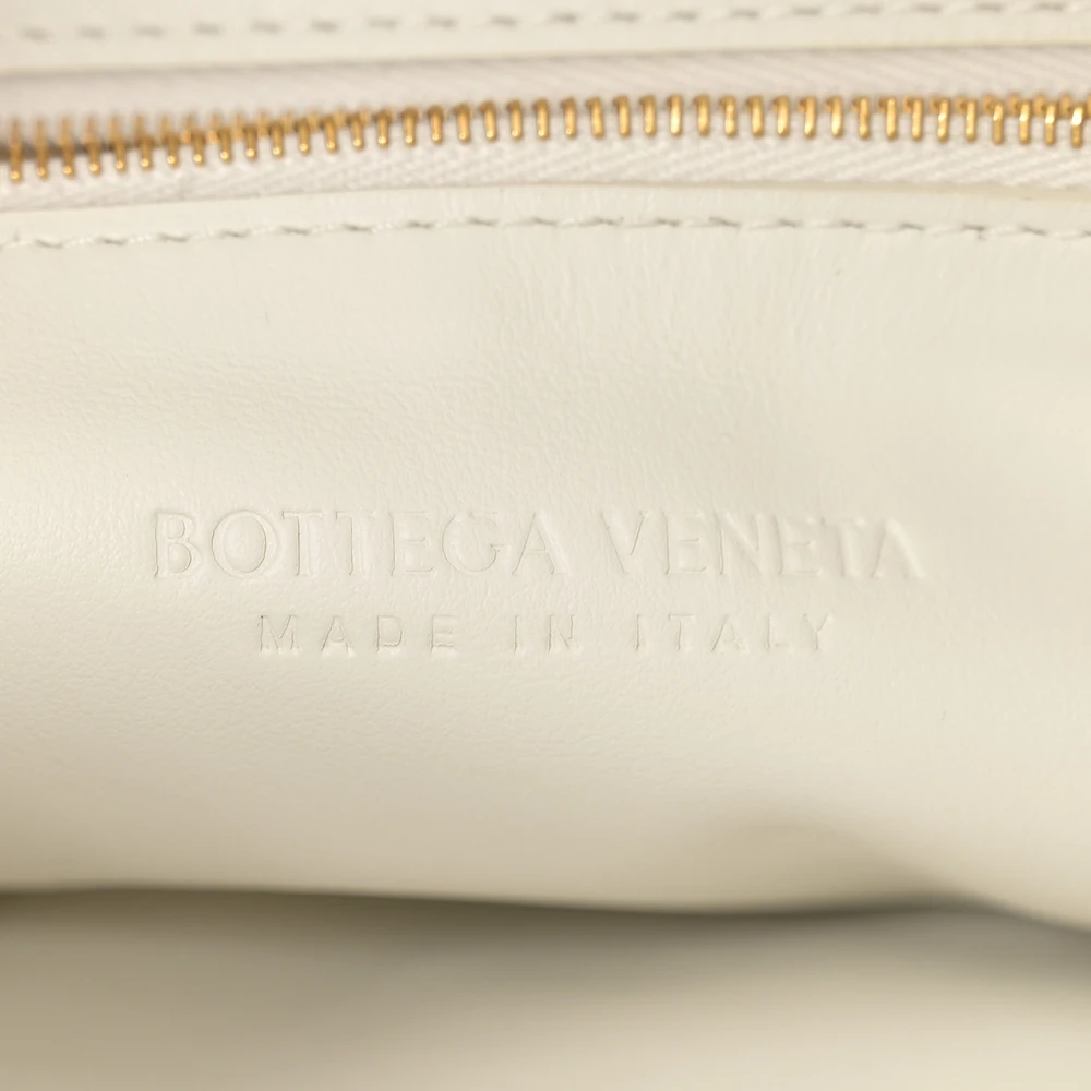 Bottega Veneta Large Intrecciato Hop White Nappa Leather