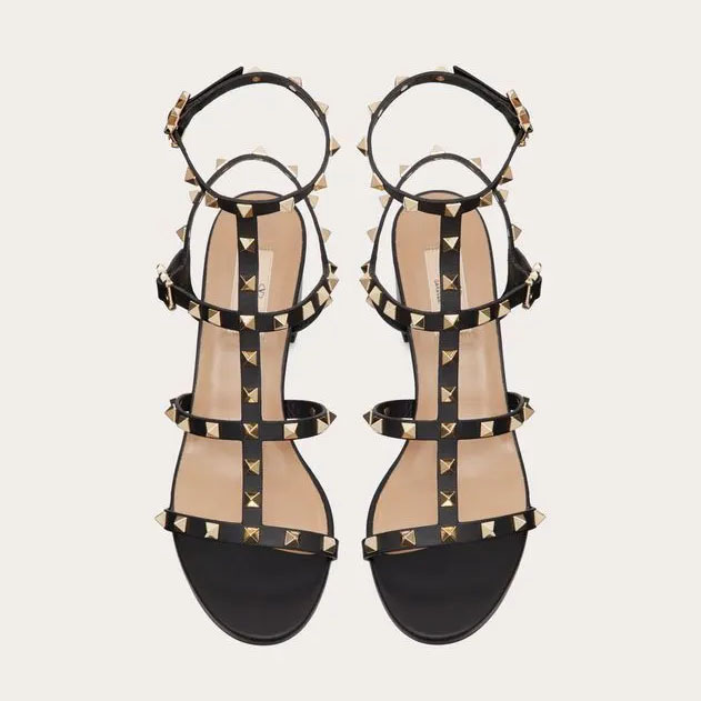 VALENTINO Black Wraparound ankle strap rivet sandals (heel height 6cm)