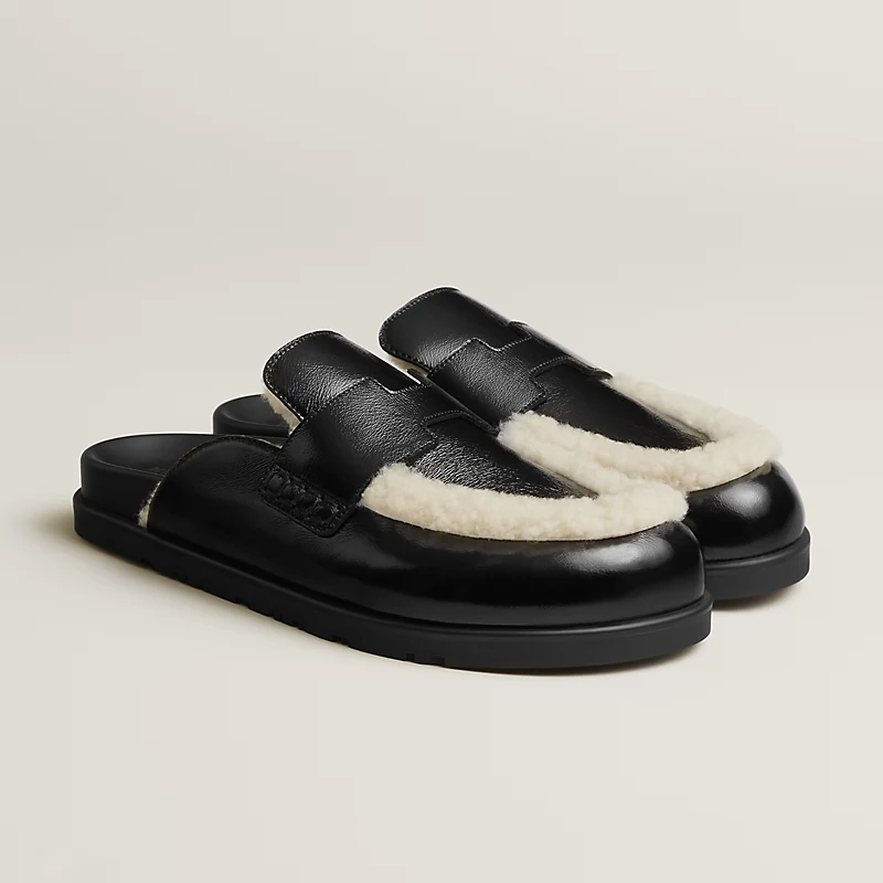 HERMES Go Mule Black Slippers