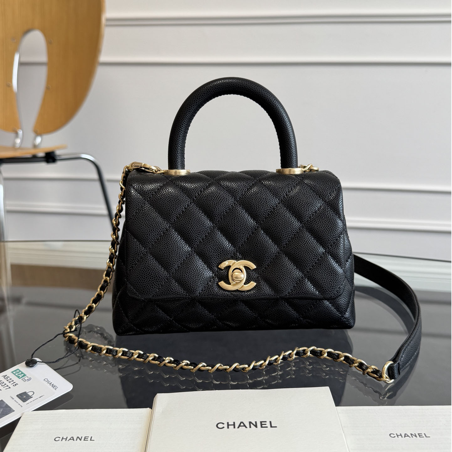 Chanel Coco Handle Black 19cm / 24cm Quilted Caviar Leather Crossbody Bags Top-Handle Bags