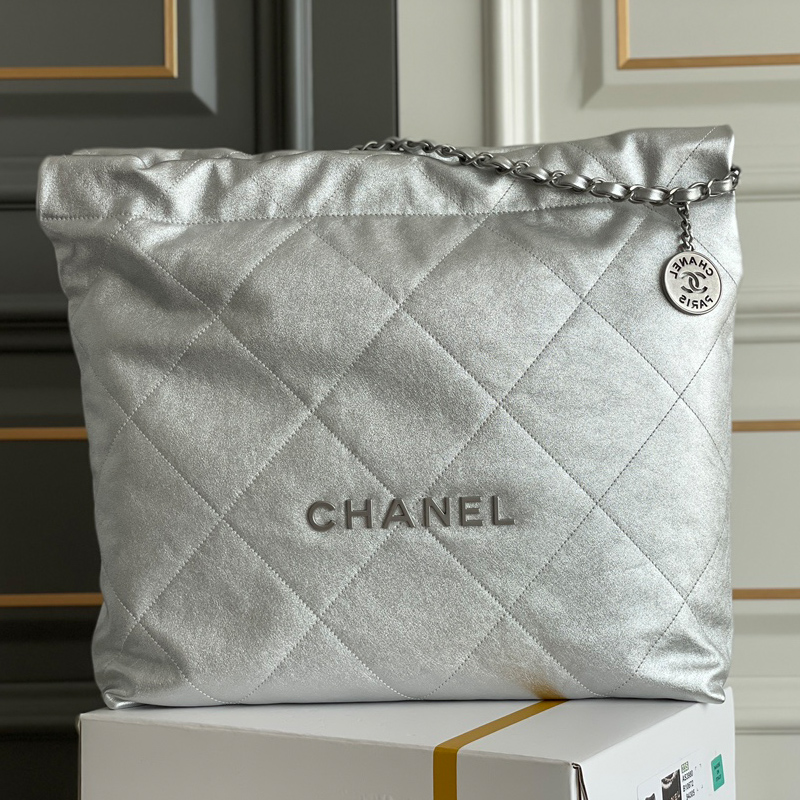 Chanel 22bags Silver / Grey Shoulder Bags