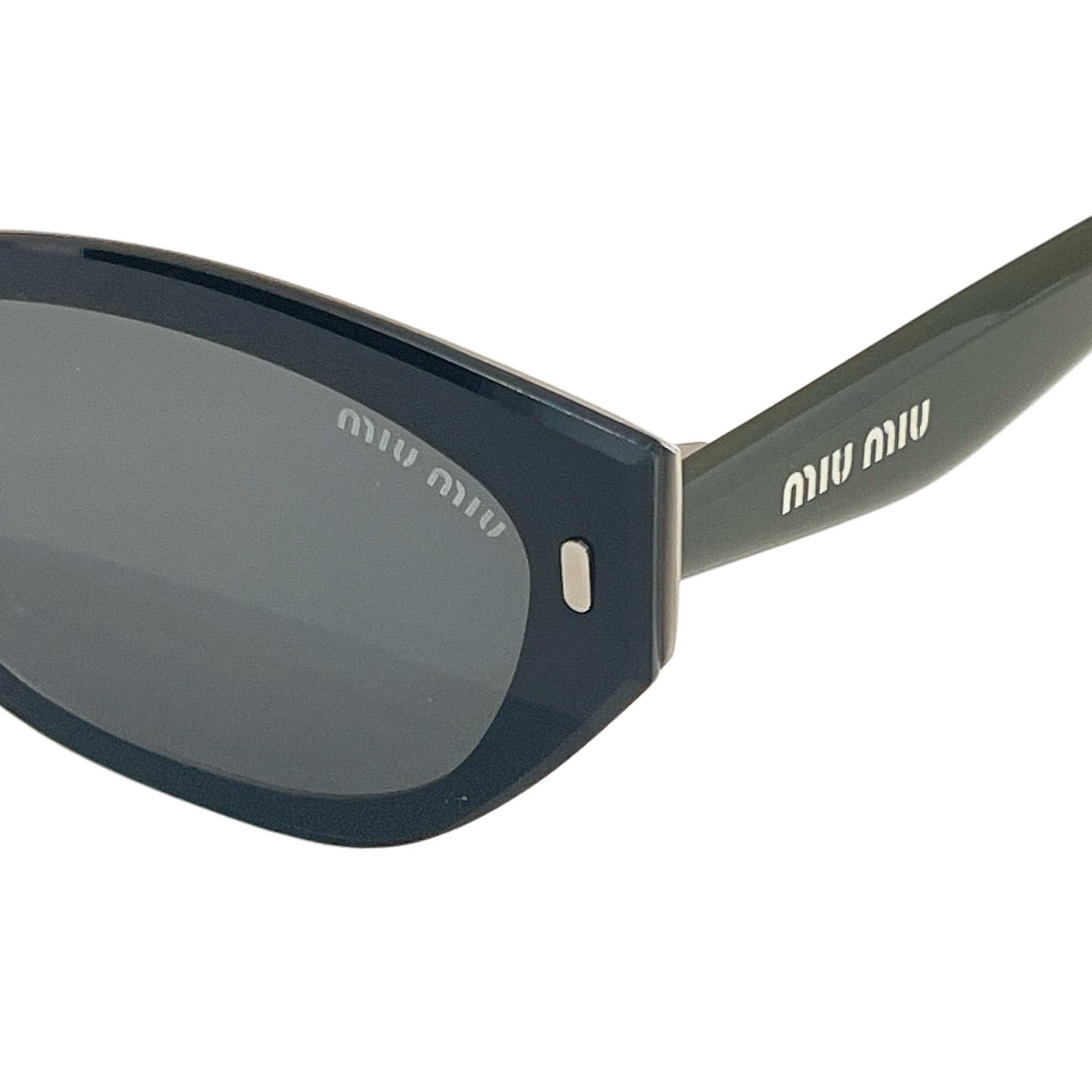 Miu Miu glasses black green/black/black white color Size 144口0-152