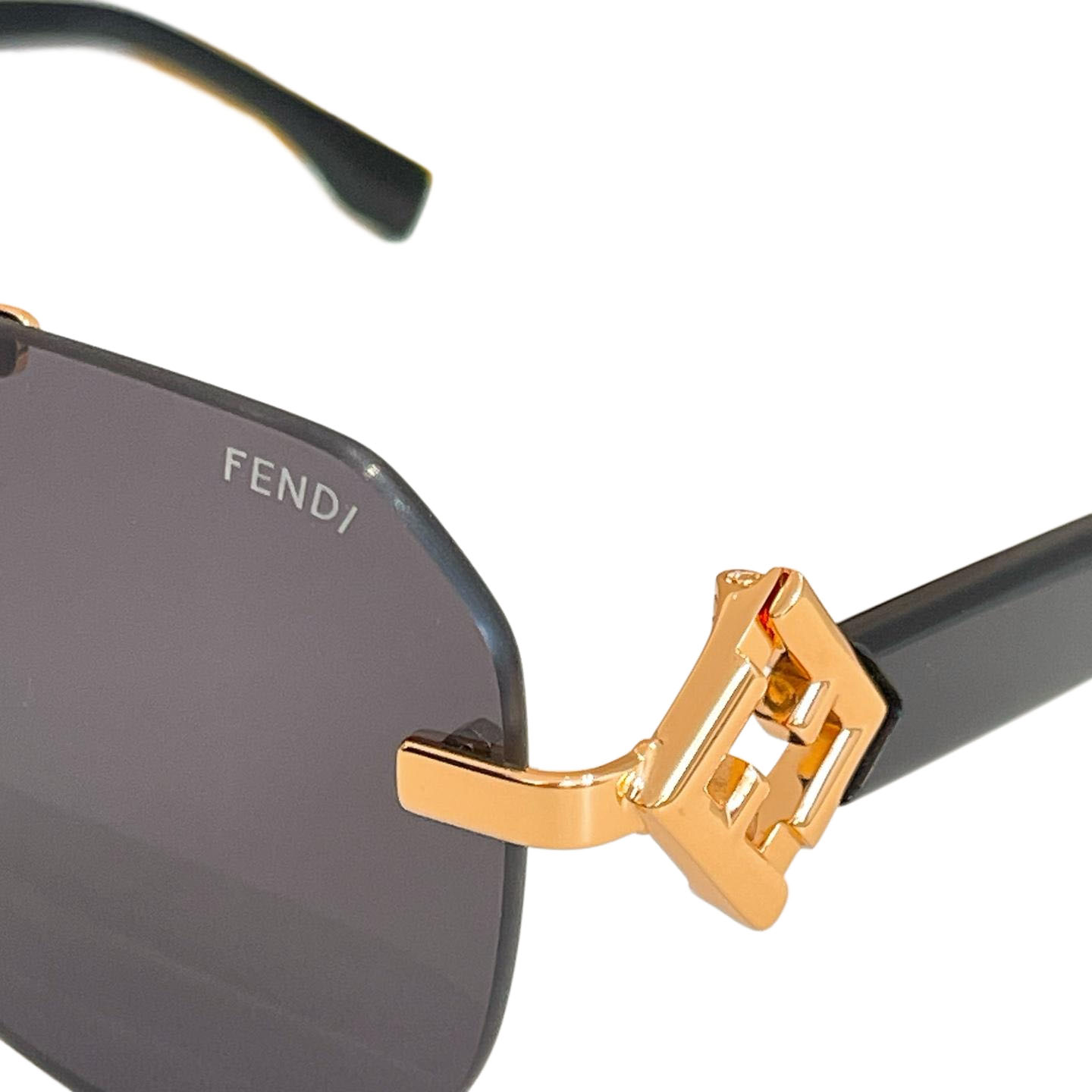 Fendi Pilot shape glasses black gold/black/brown leopard/purple/eggplant/brown monogram color Size 58口15-140