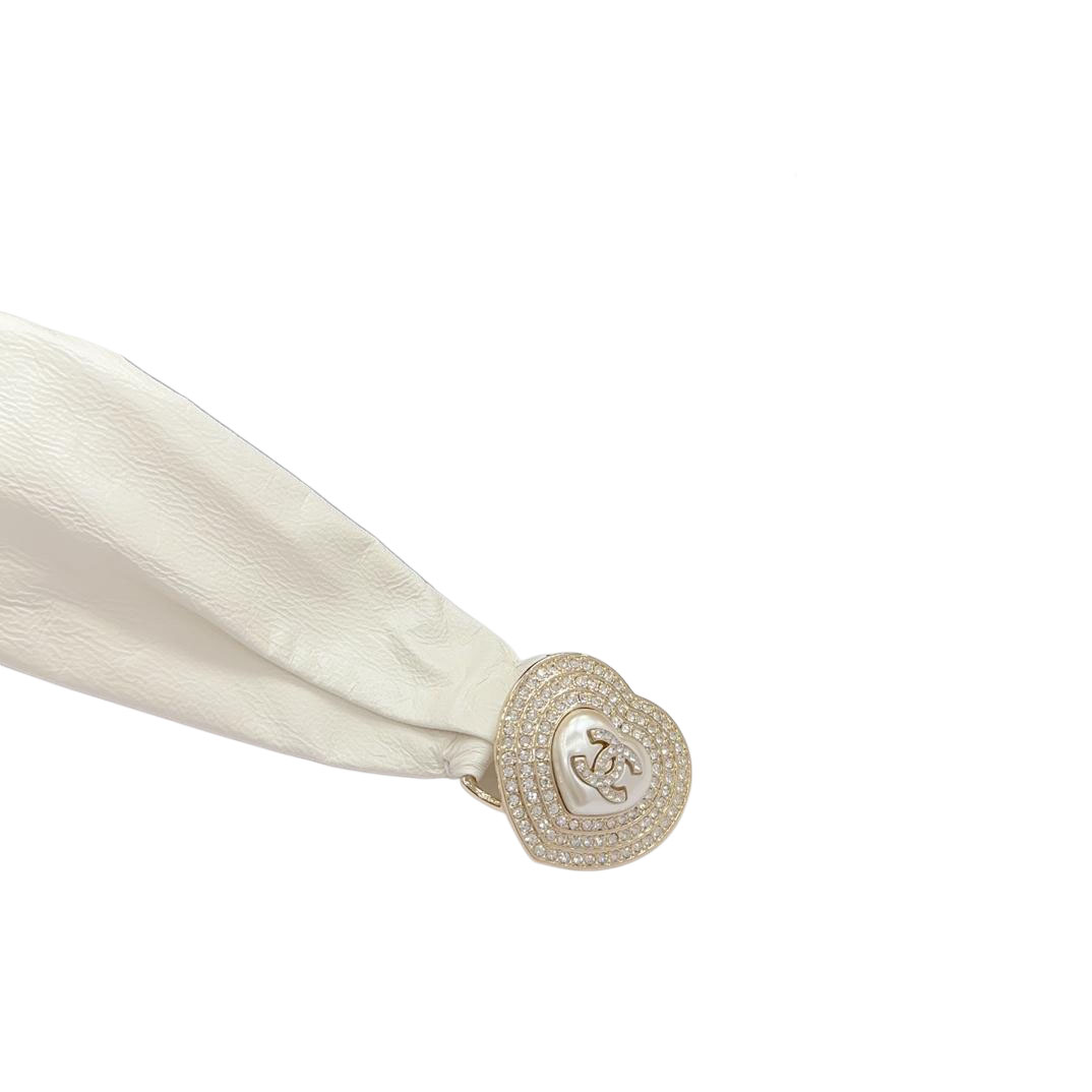 Chanel Women's Heart Buckle Elastic Belt In Black/White Lambskin With Gold Hardware 50mm