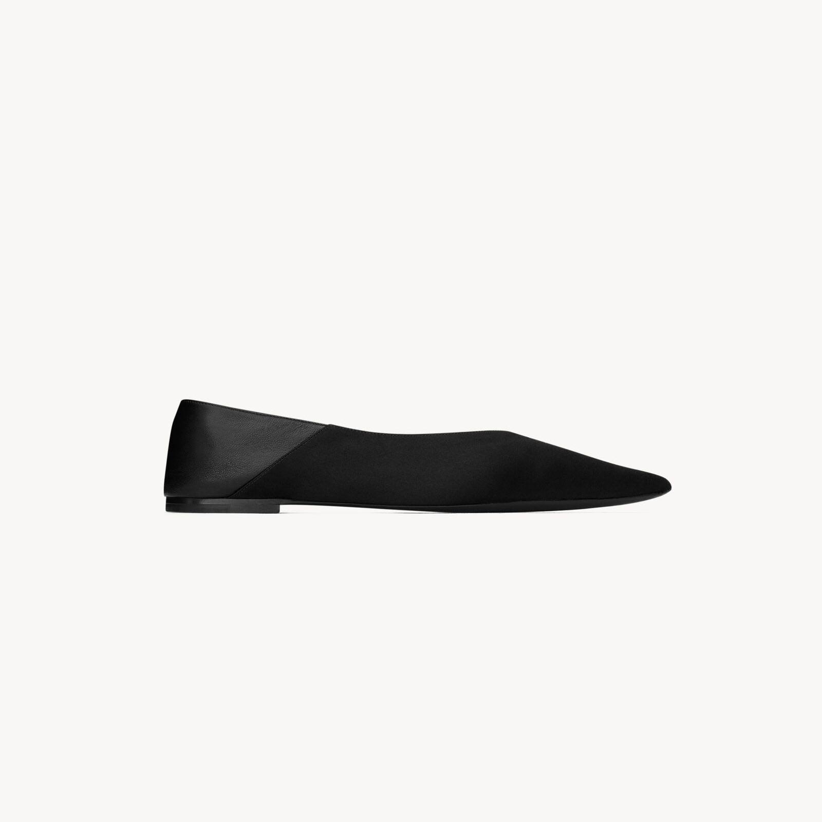 Yves Saint Laurent Crepe satin slippers Flat shoes