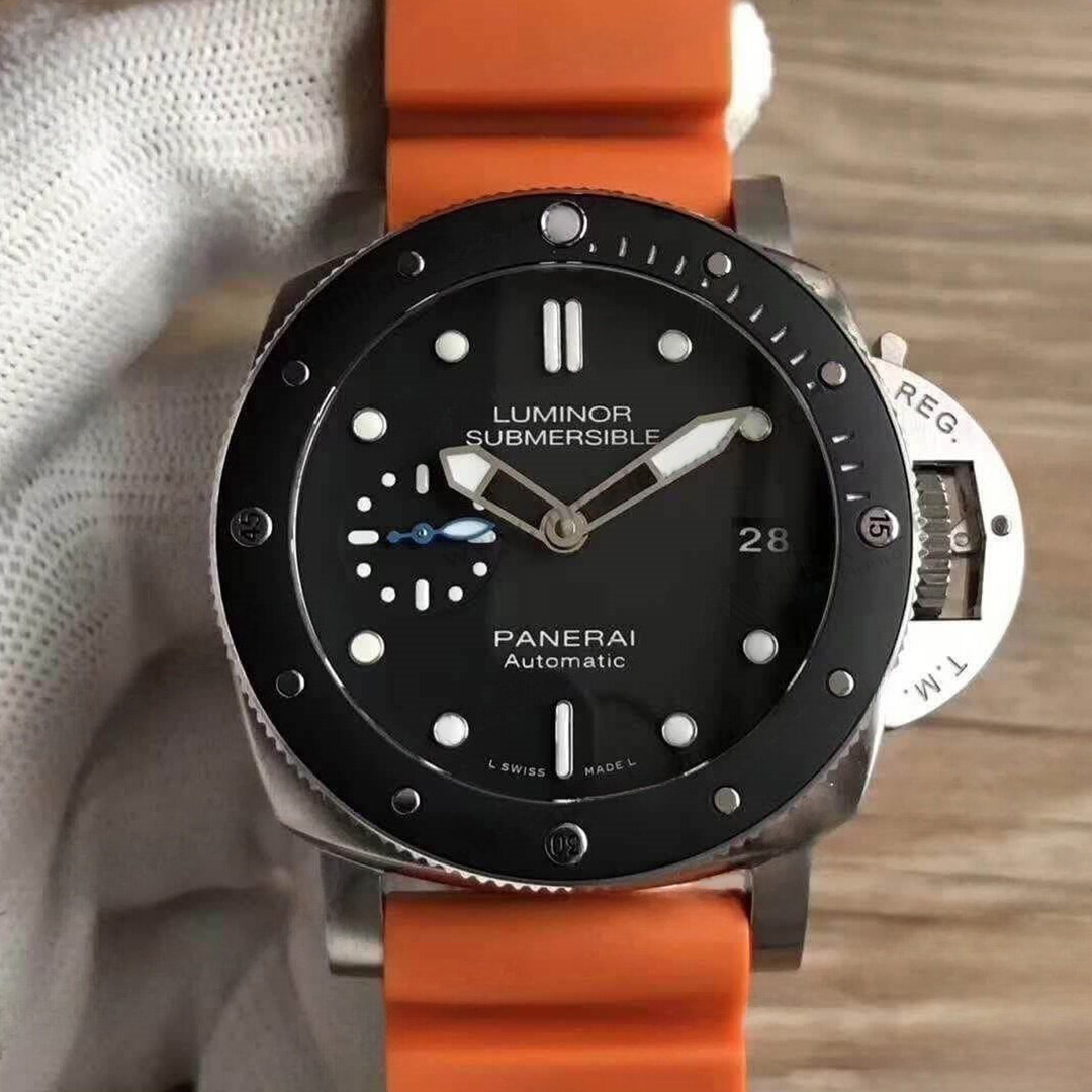 PANERAI-SUBMERSIBLE-PAM01389-47mm