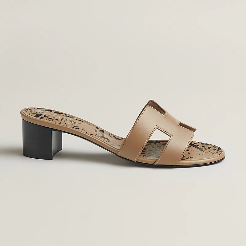 HERMES Oasis Slippers High-heeled slippers Brown High Heels Sandal