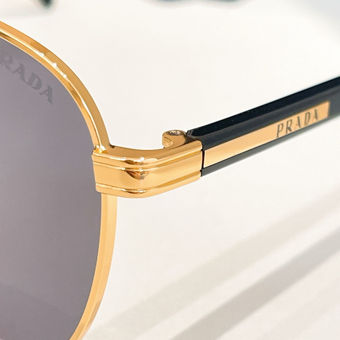 Prada Aviator glasses gold/black/silver/brown/cyan color Size 61口15-145