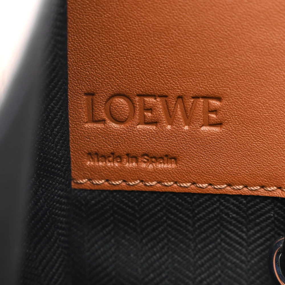 Loewe Hammock Shoulder Bag Small Tan Calfskin Leather Silver Hardware