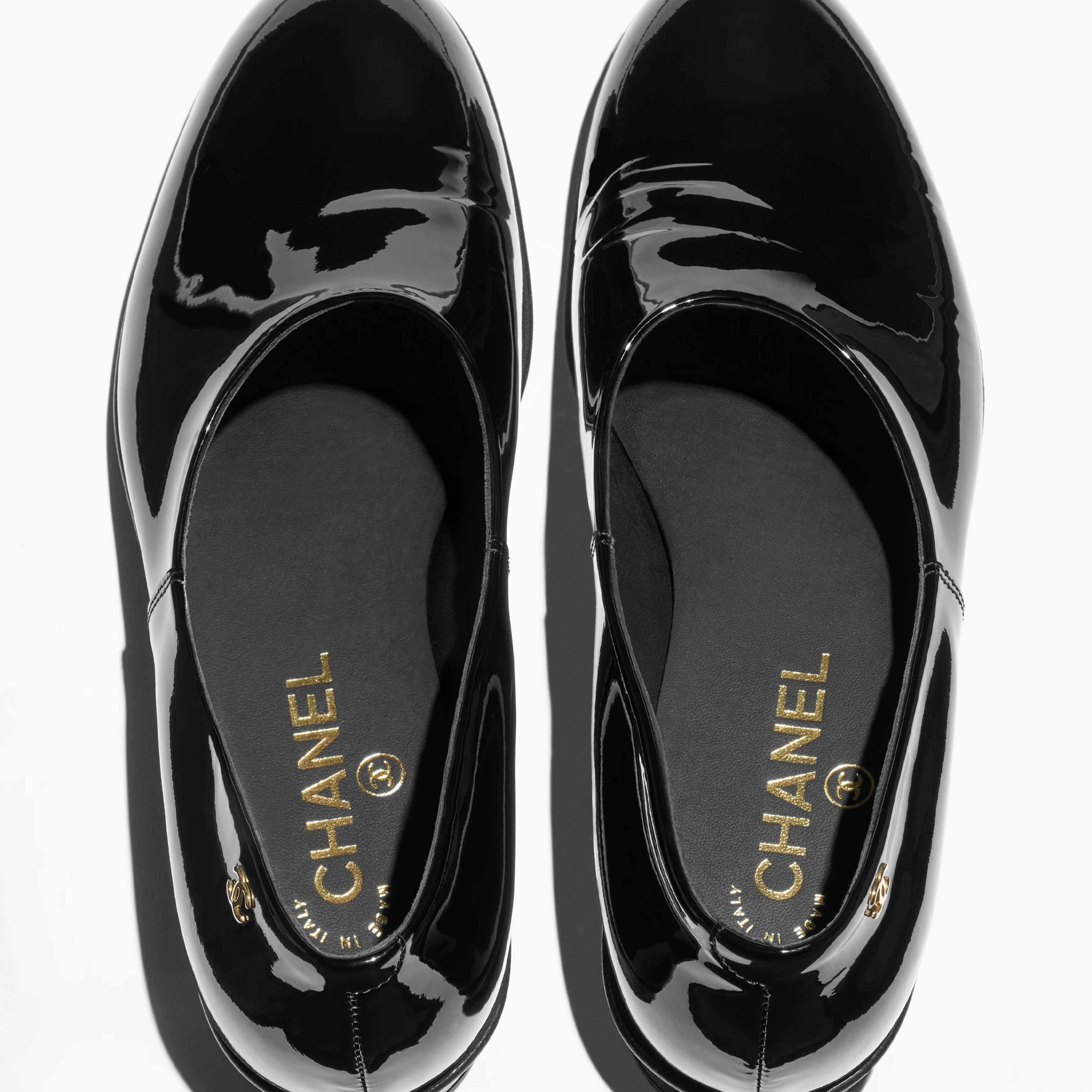 Chanel Black calf patent leather Loafers