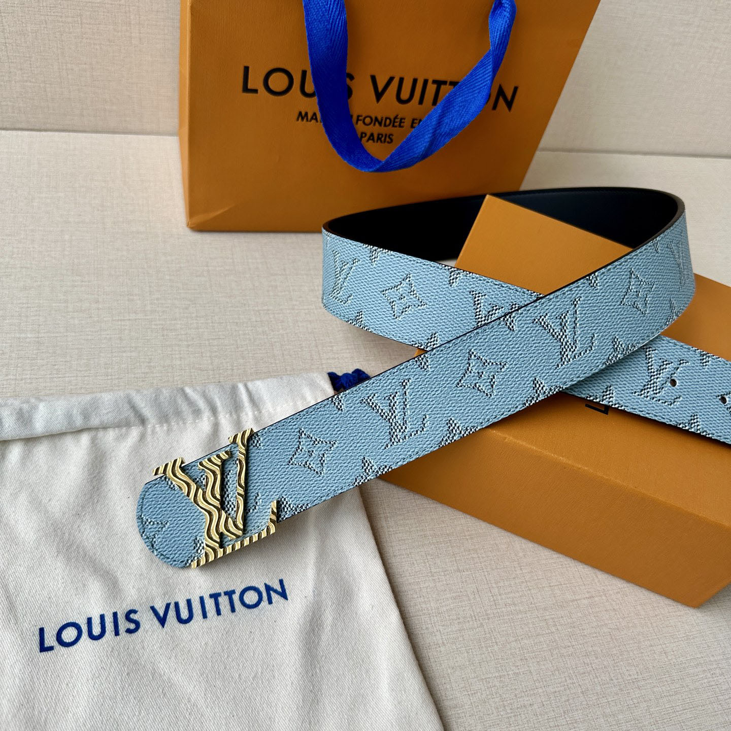 Louis Vuitton Men's Dimension Monogram Héritage Belt In Blue/White Canvas With Gold/Silver Hardware 40mm