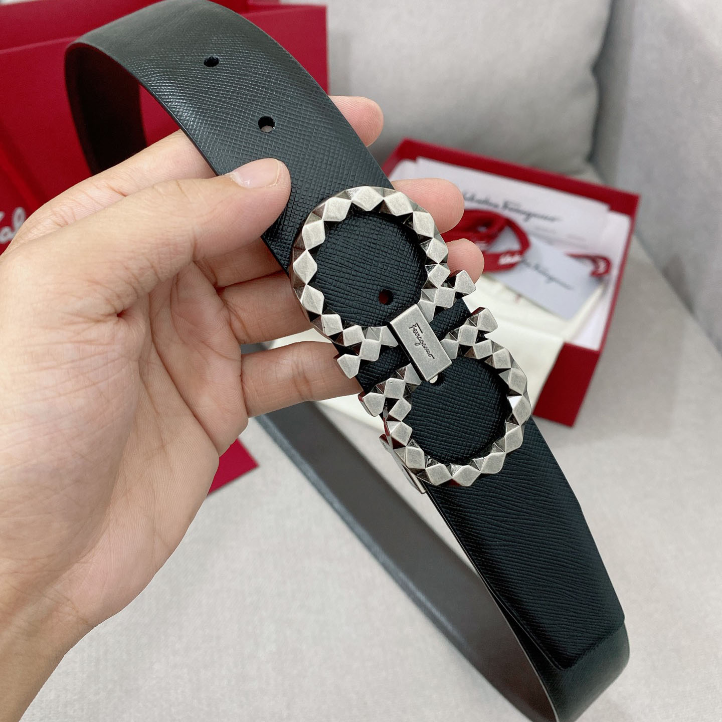 Ferragamo Men's Sharp Double Gancini Buckle Reversible Belt In Black/Coffee Saffiano Calfskin With Gold/Silver Hardware 35mm