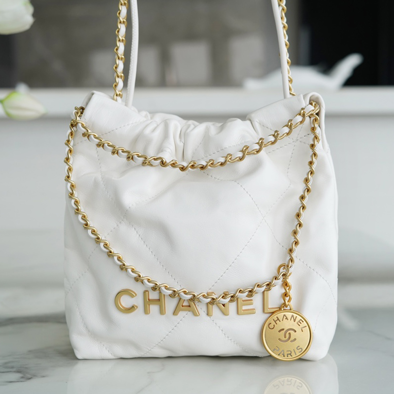 Chanel 22bags White Shoulder Bags
