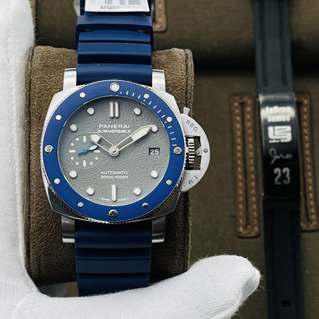 PANERAI-SUBMERSIBLE-PAM00959-42MM