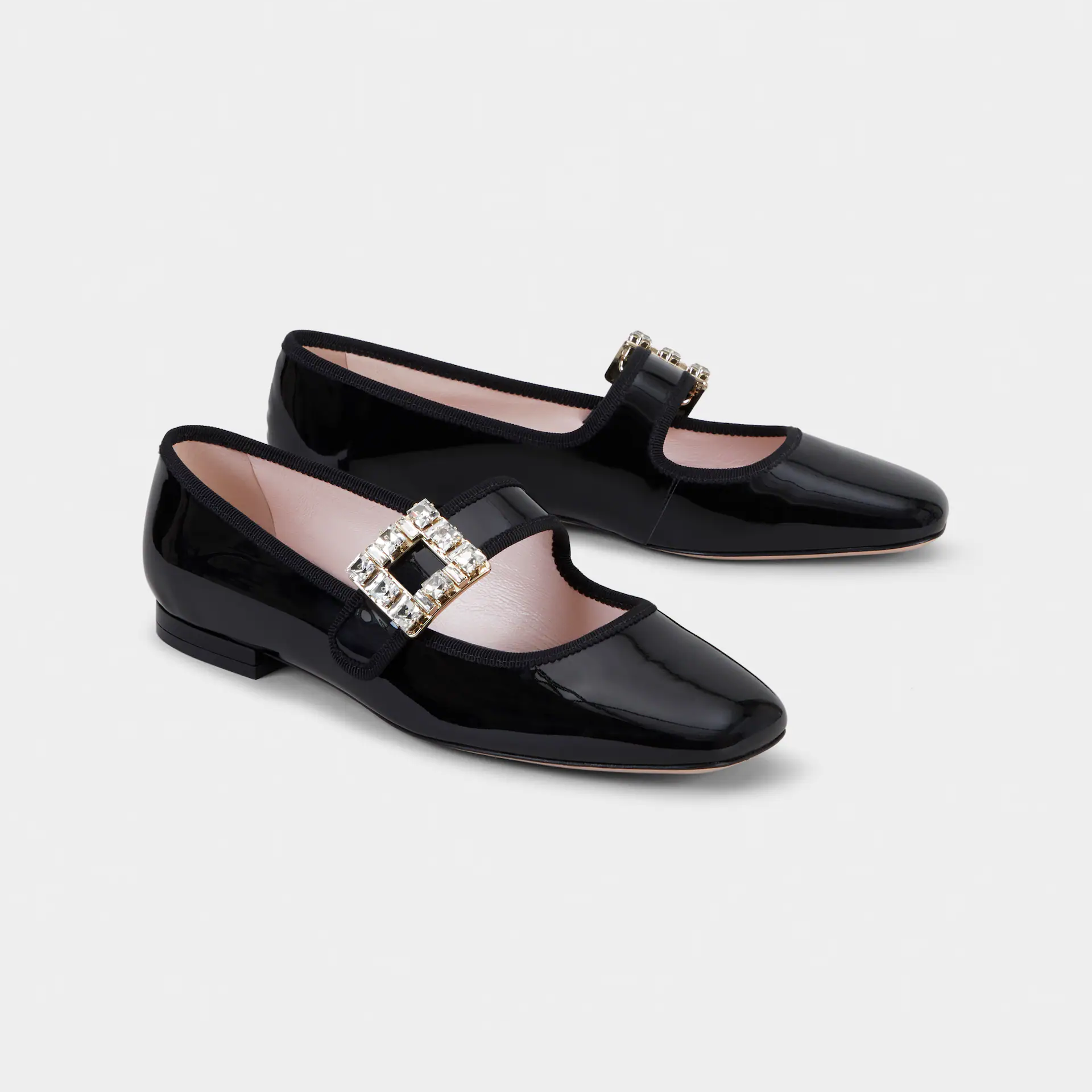 Roger Vivier Très Vivier Dasiy Mary Janes In Black/White Patent Leather With Crystal Buckle (Heel Height 0.5cm)