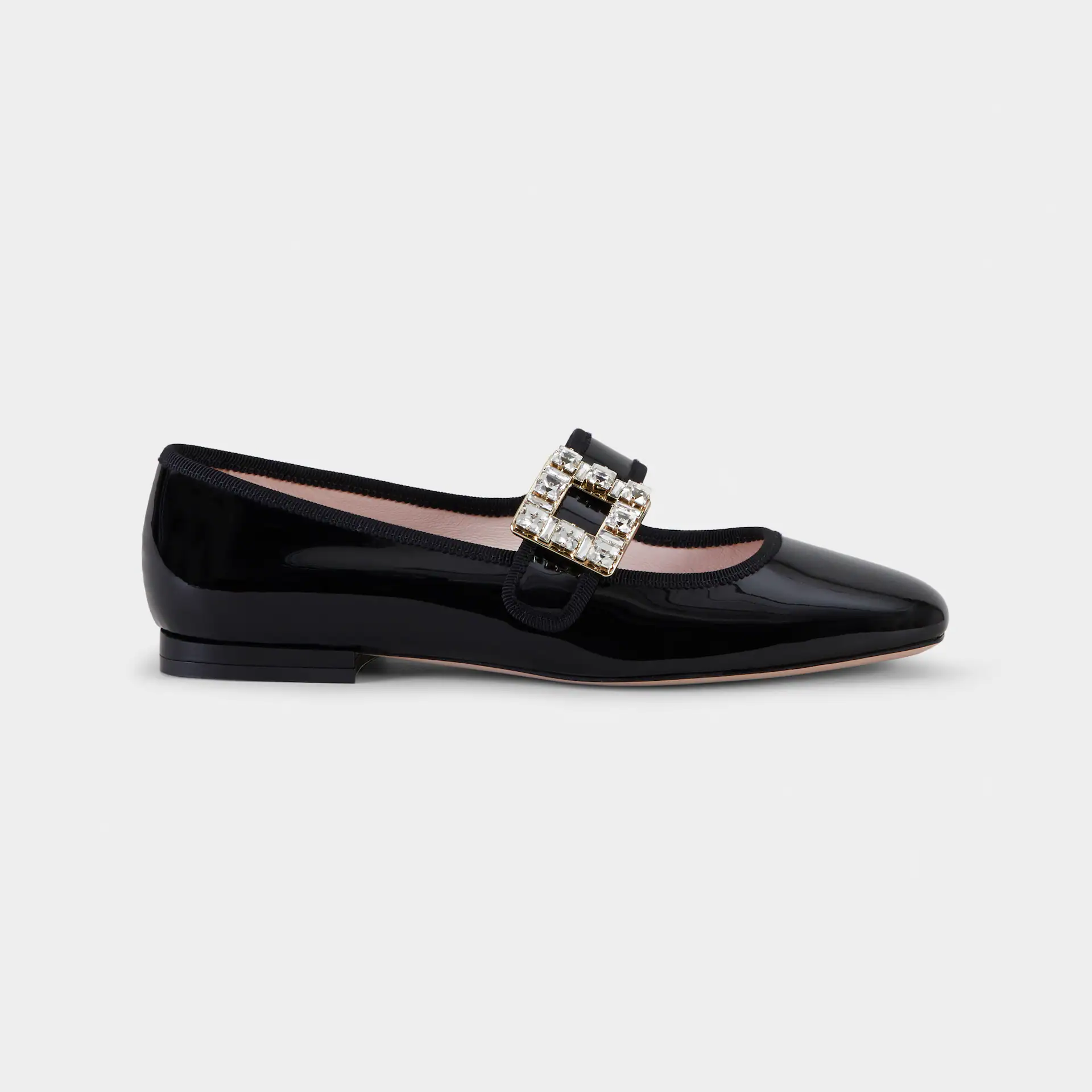 Roger Vivier Très Vivier Dasiy Mary Janes In Black/White Patent Leather With Crystal Buckle (Heel Height 0.5cm)