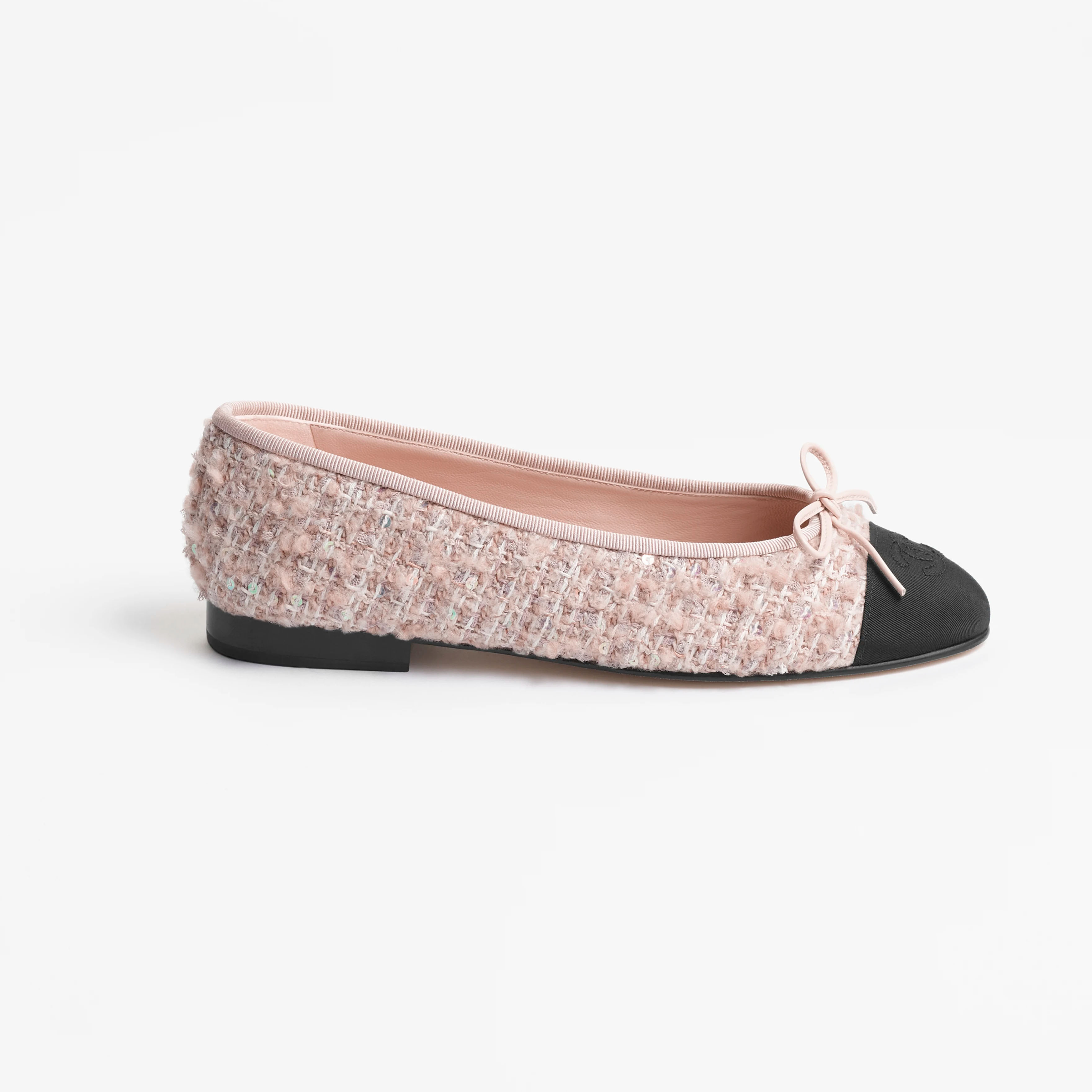 Chanel Flat shoes with twill soft wool and satin, light pink, beige, milky white and black Ballet  Shoes