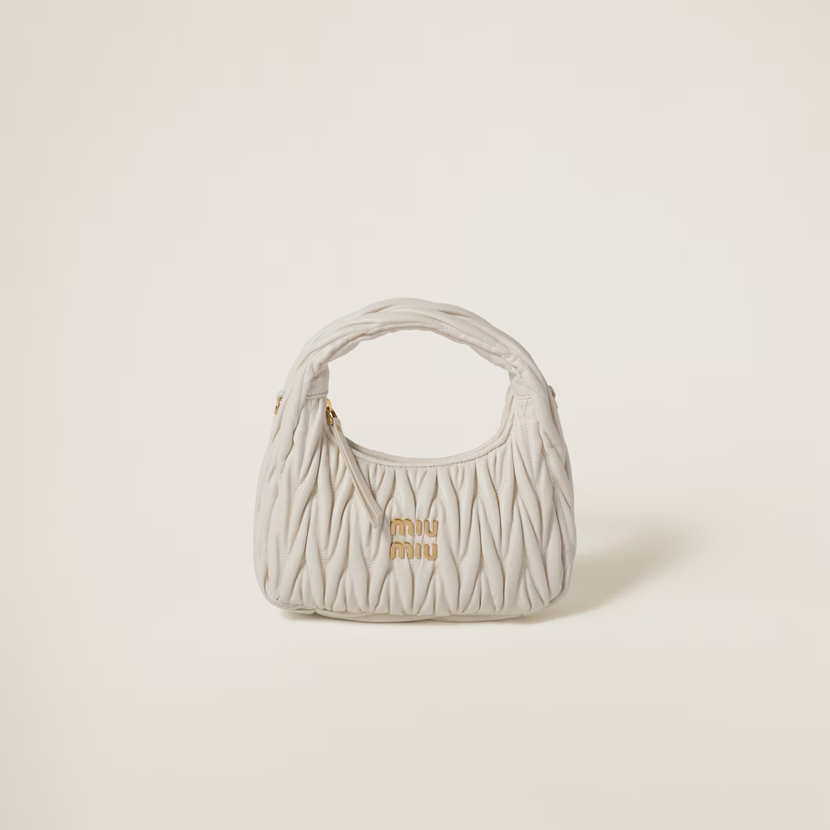 Miu Miu Wander Matelassé Quilted Lambskin Leather handbag white Crossbody Bags