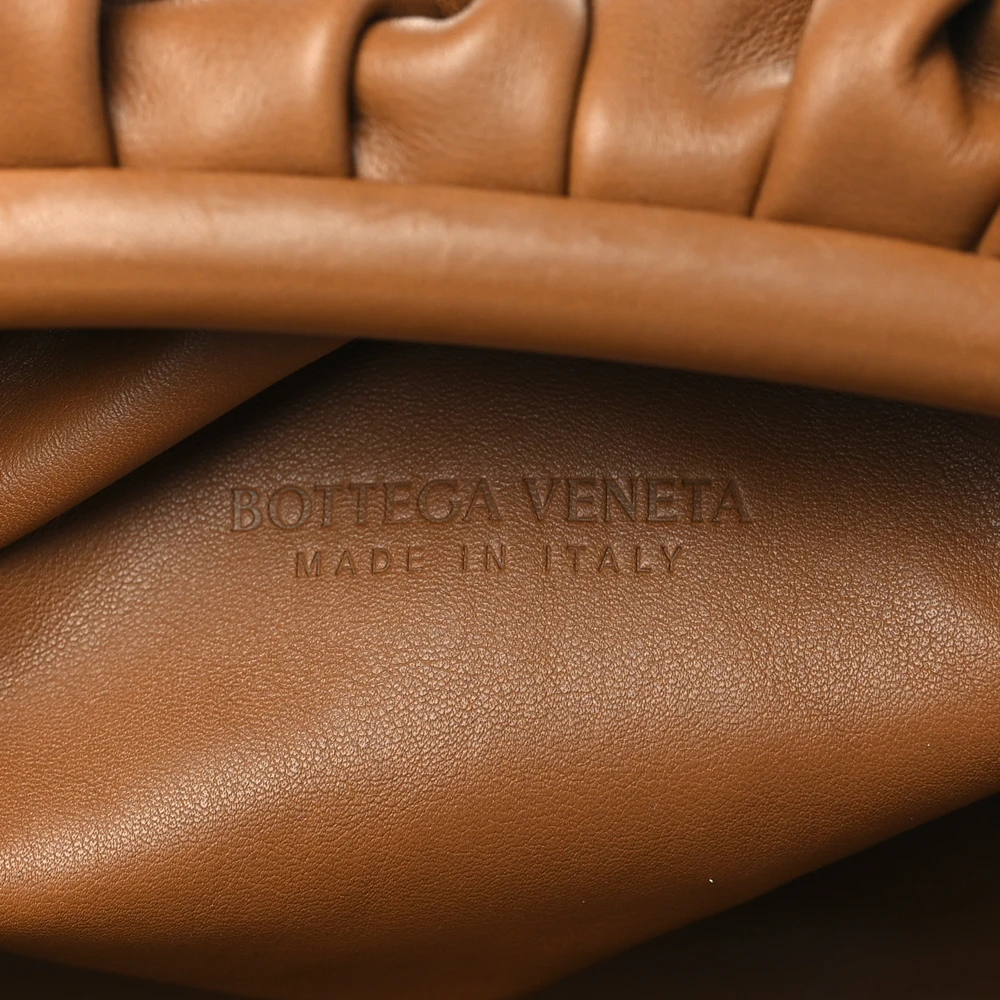 Bottega Veneta Oversized The Pouch Clutch Cammello Smooth Butter Calf Leather