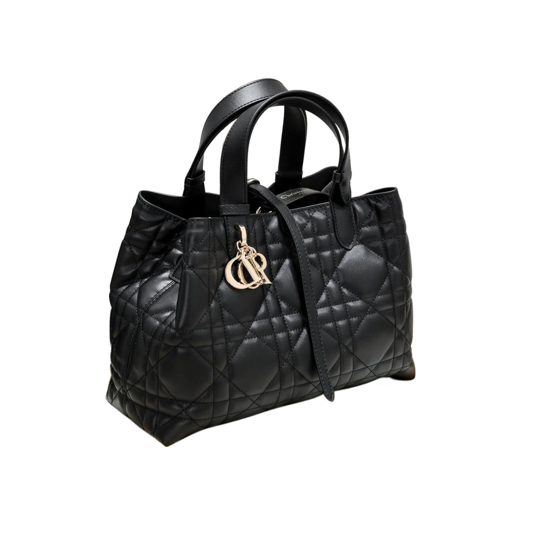 Dior Medium Dior Toujours Bag In Black Macrocannage Calfskin With Gold Hardware