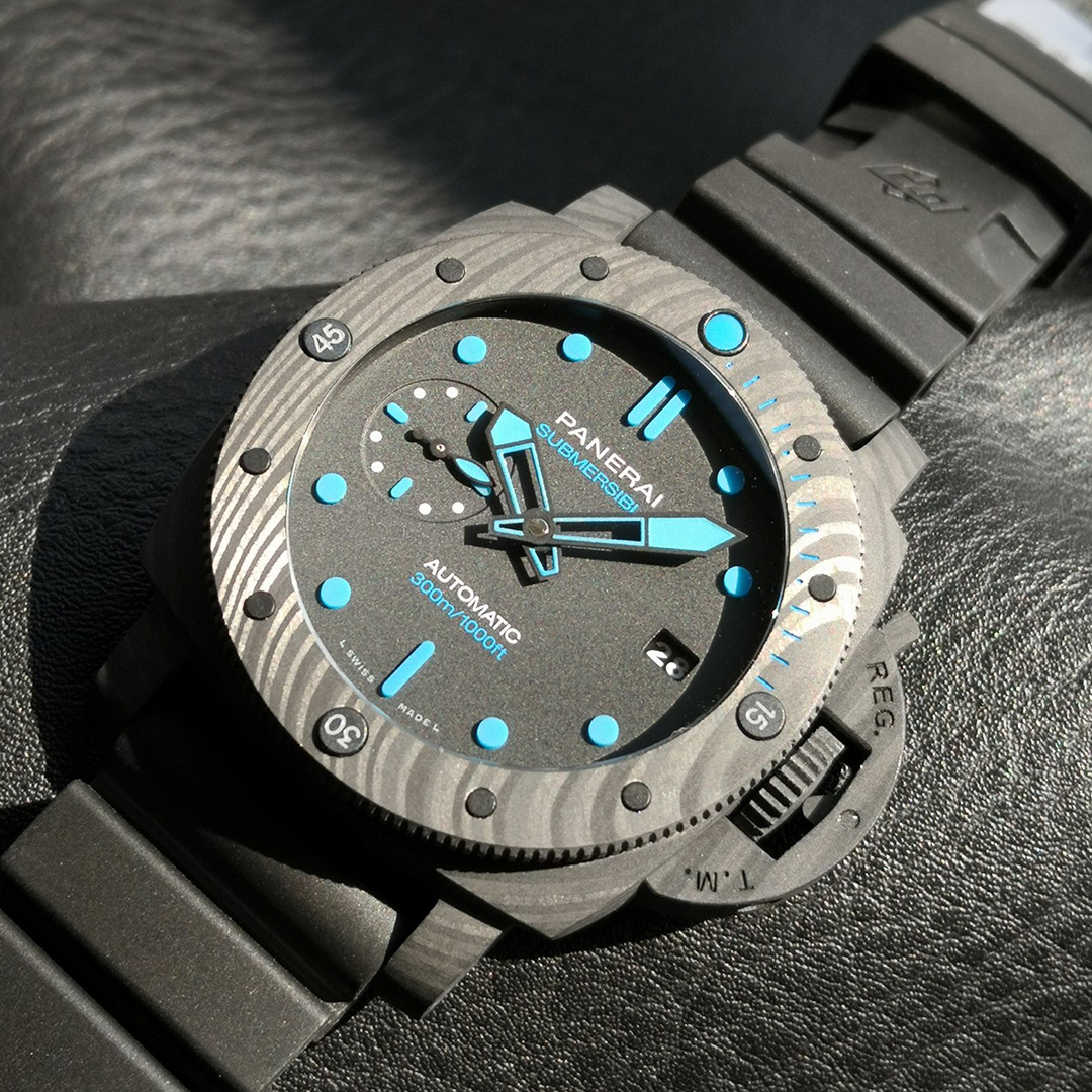 PANERAI-SUBMERSIBLE-PAM00960-First watch