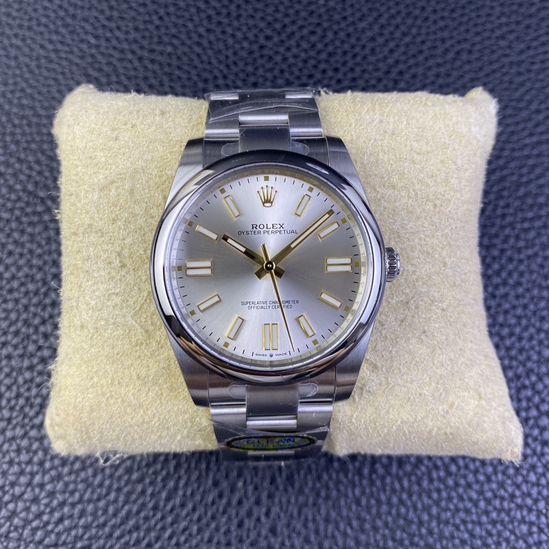 ROLEX-OYSTER PERPETUAL-REF.M124300-0001-41mm